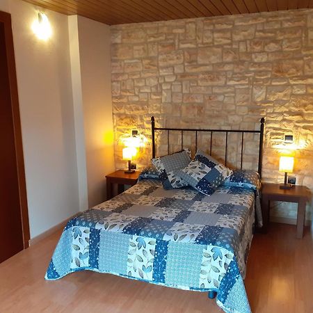 Espluga de Francolí Hostal Del Senglar מראה חיצוני תמונה