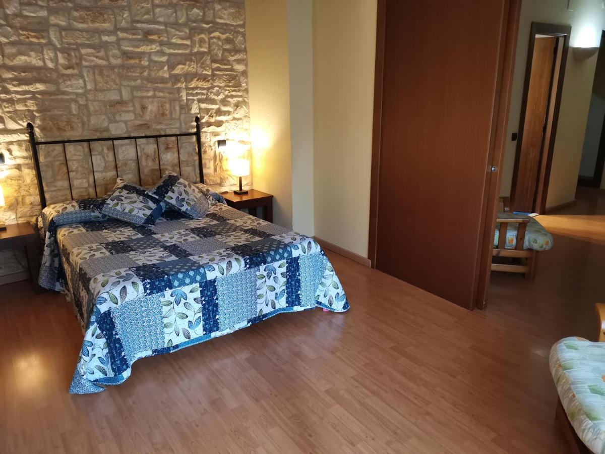 Espluga de Francolí Hostal Del Senglar מראה חיצוני תמונה