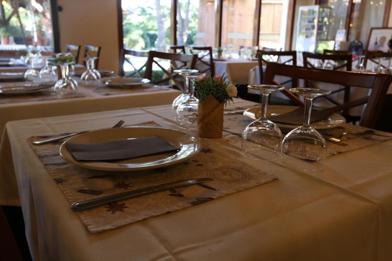 Espluga de Francolí Hostal Del Senglar מראה חיצוני תמונה